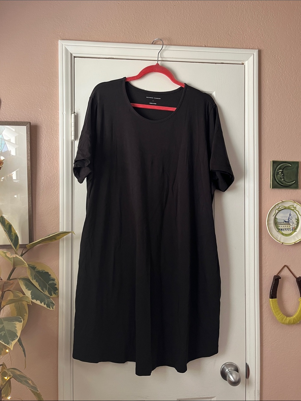 Black Short Sleeve Shift Dress with Pockets - Universal Standard